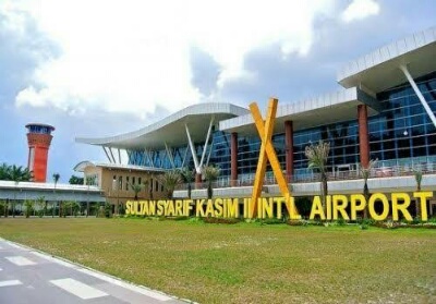 Jarak Pandang Terganggu Akibat Asap, 33 Penerbangan Dibatalkan di Bandara SSK II Pekanbaru